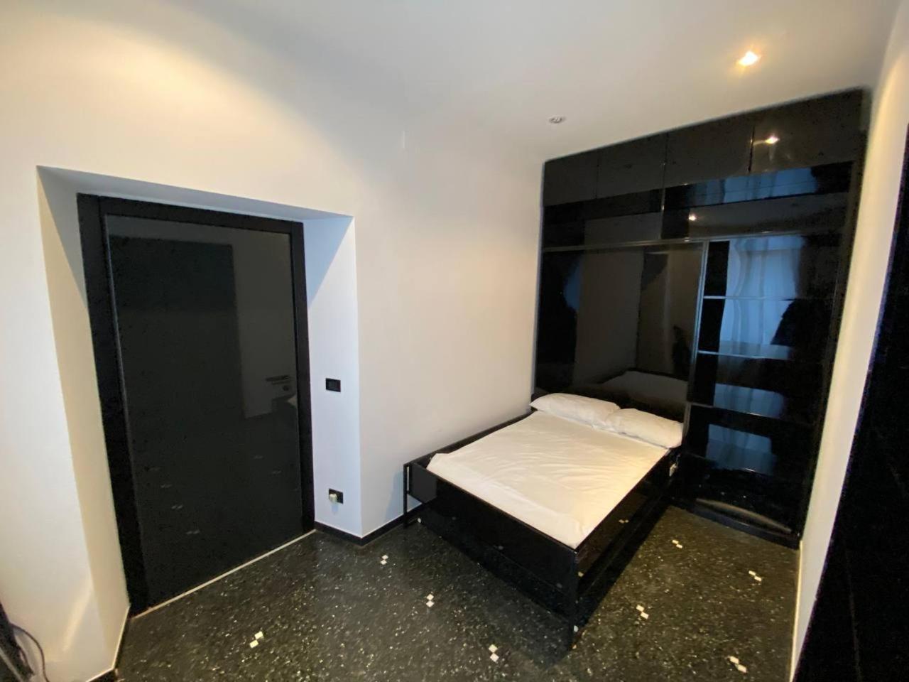 Martel Rooms - Genova Centro Brignole Exterior photo