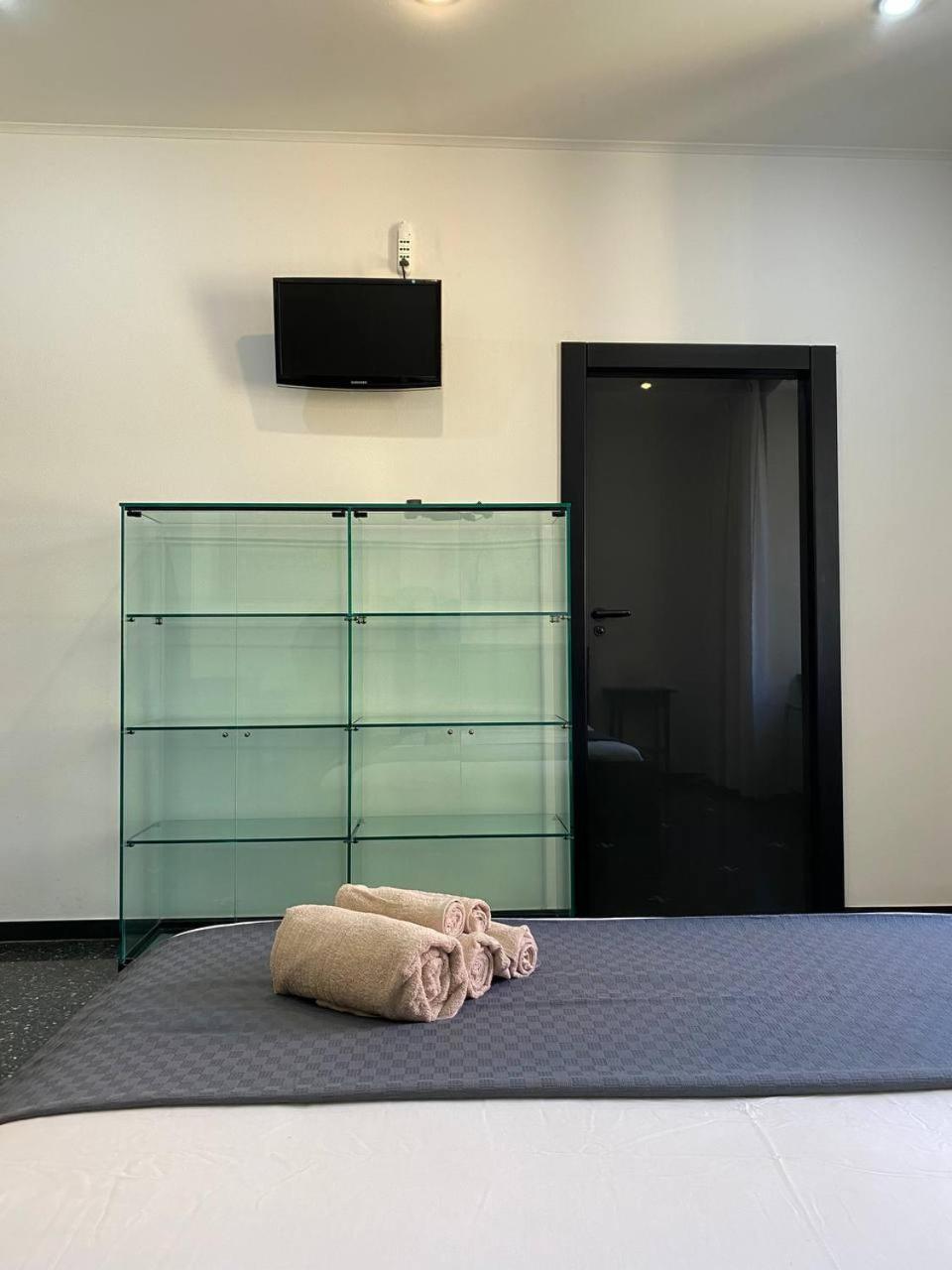Martel Rooms - Genova Centro Brignole Exterior photo